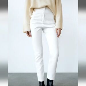 Zara Gold Button Straight Leg White Jeans Women’s High Rise Size XL